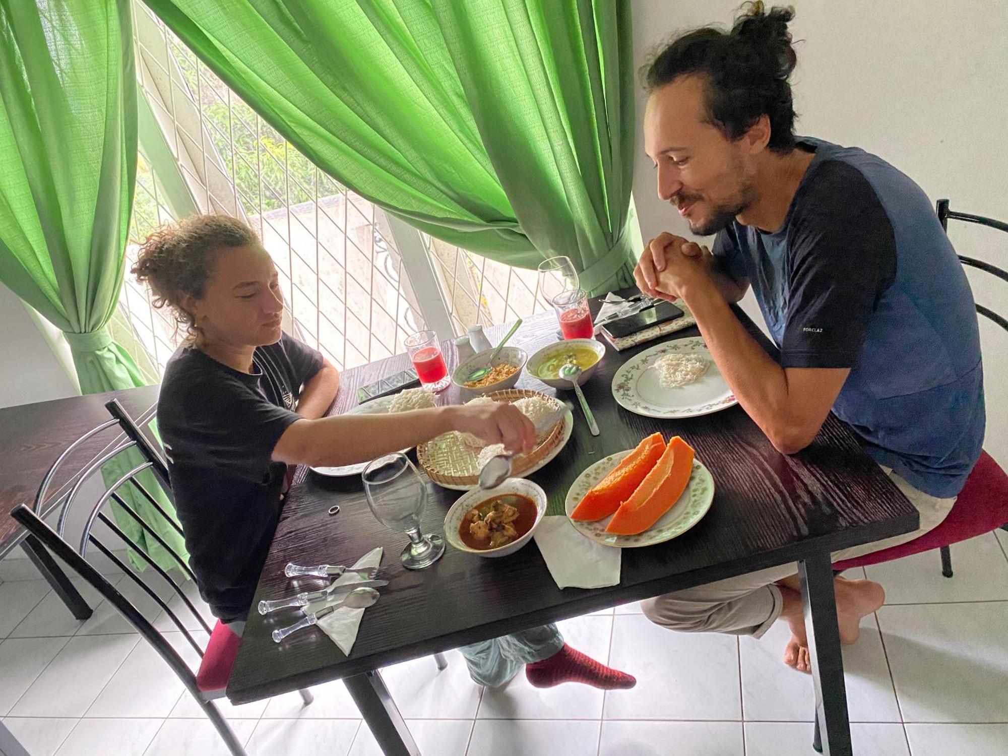 Cloud Inn Kandy Homestay エクステリア 写真