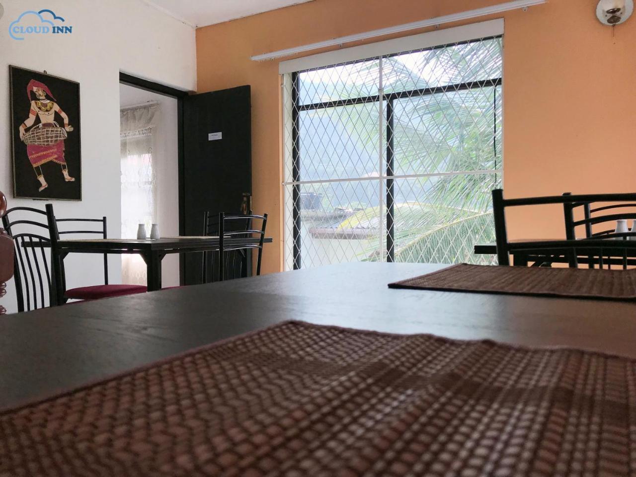 Cloud Inn Kandy Homestay エクステリア 写真
