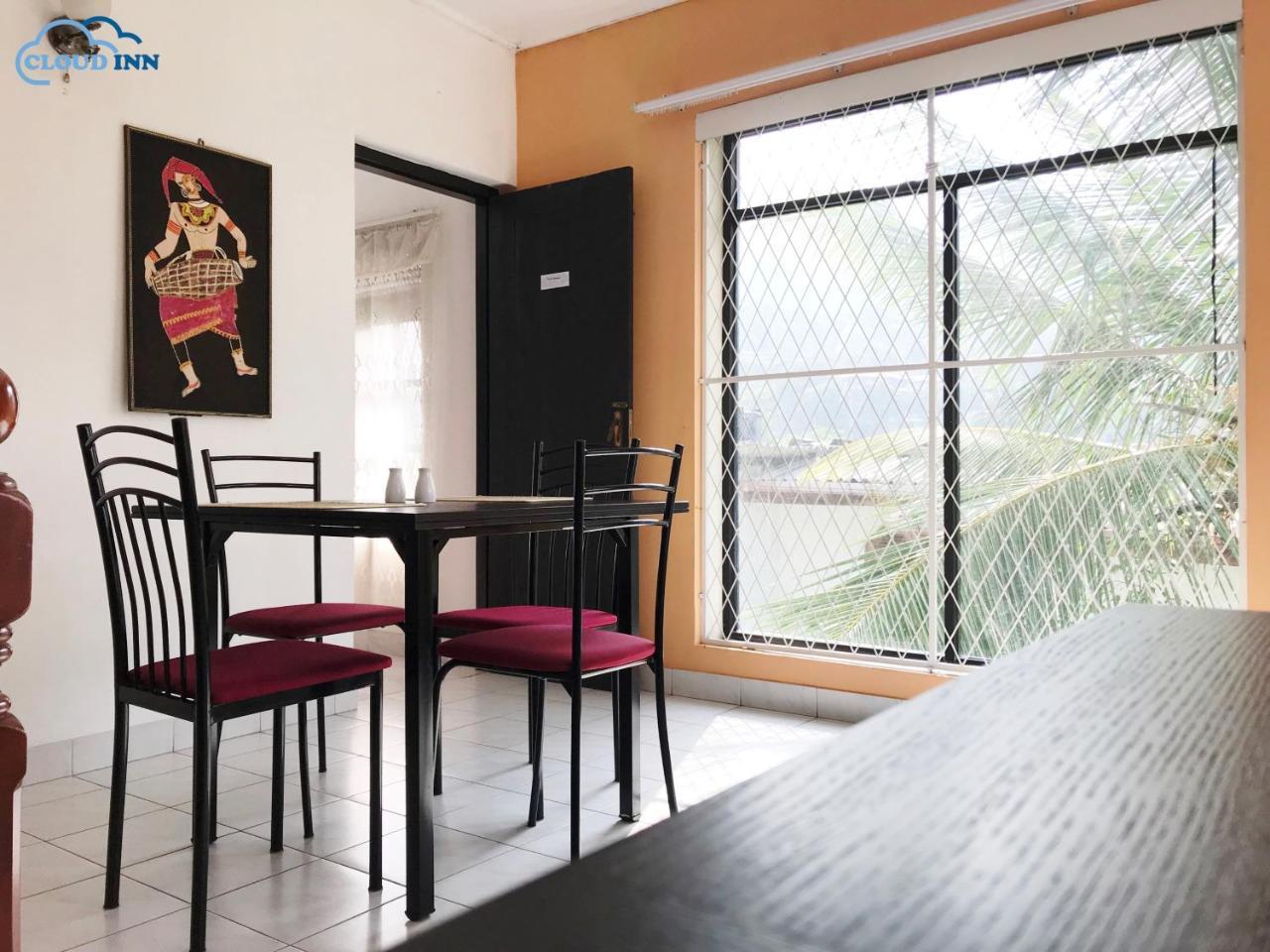 Cloud Inn Kandy Homestay エクステリア 写真